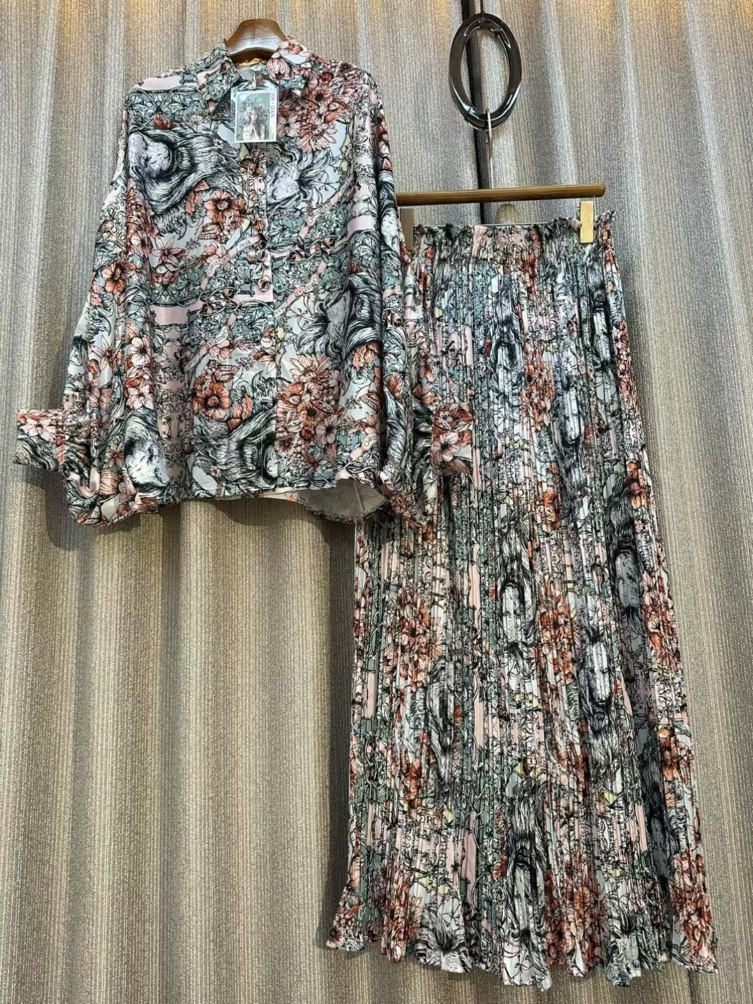 Personalized Printed Shirt Top High Waist Draped Wide Leg Pants Two-piece Set