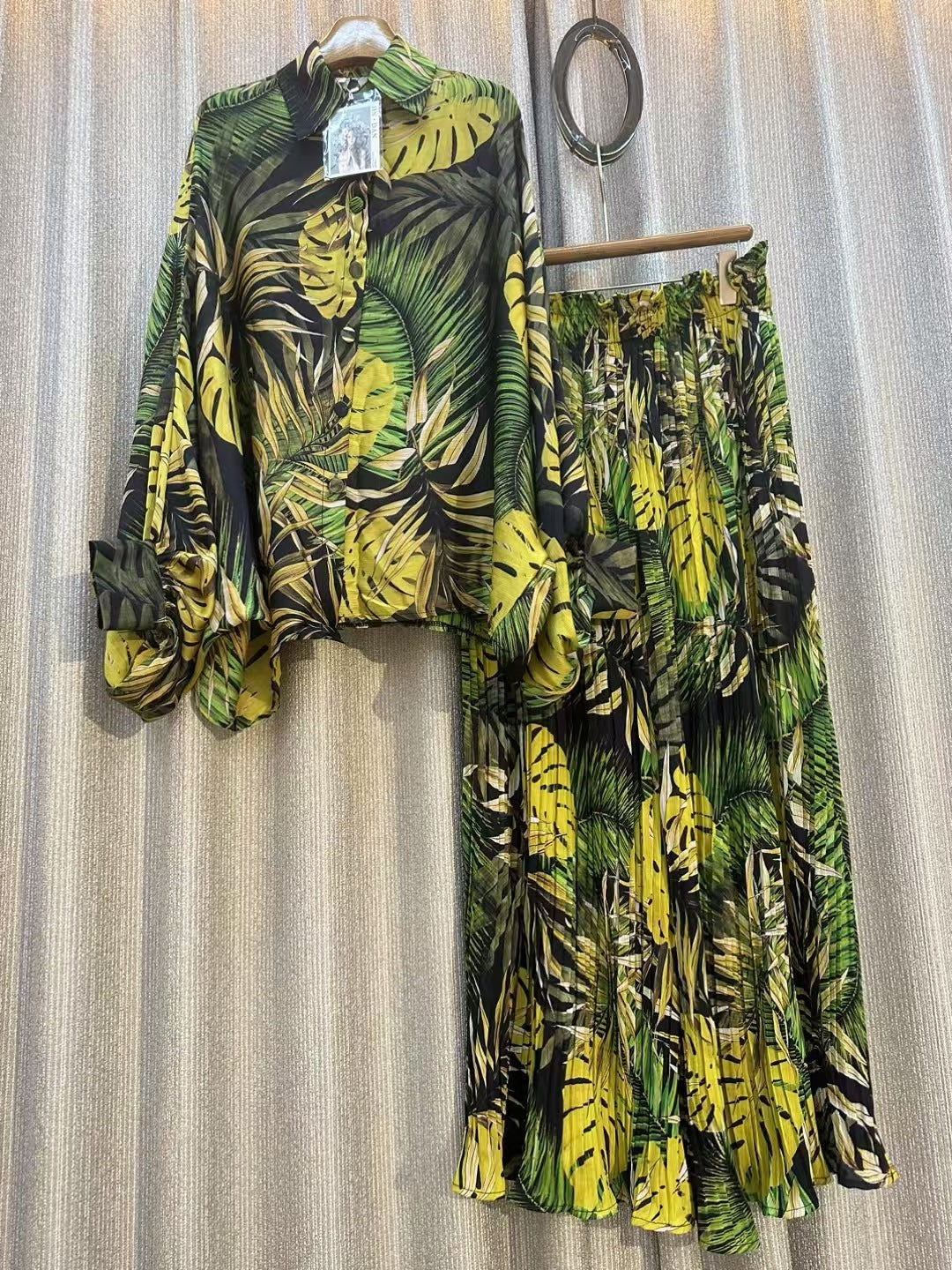 Personalized Printed Shirt Top High Waist Draped Wide Leg Pants Two-piece Set