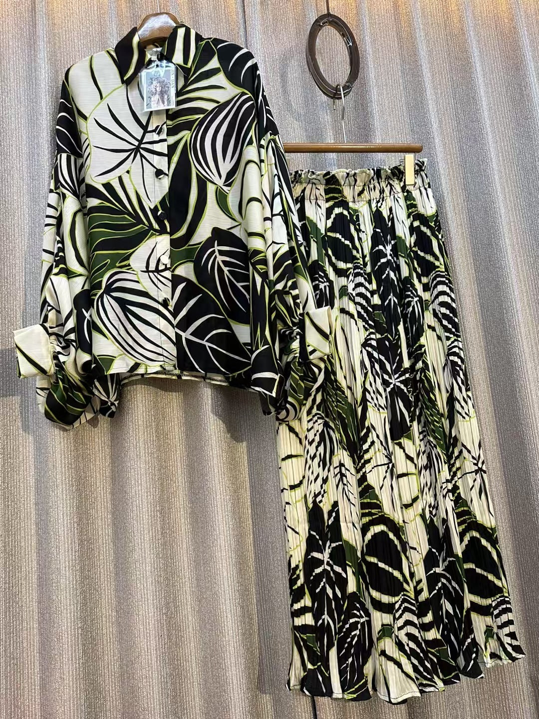 Personalized Printed Shirt Top High Waist Draped Wide Leg Pants Two-piece Set